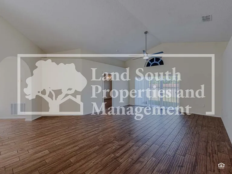 7053 Cascades Ct — Photo 7