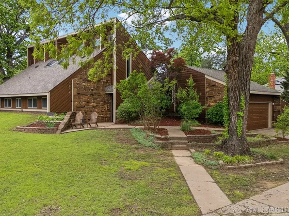 8802 S 65th East Pl, Tulsa, OK 74133