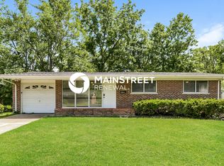 10422 Hallwood Dr, Saint Louis, MO 63136
