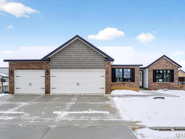 616 Middletown Ct, O'Fallon, IL 62269