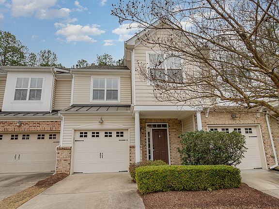 2nd image of 233 Murray Glen Dr