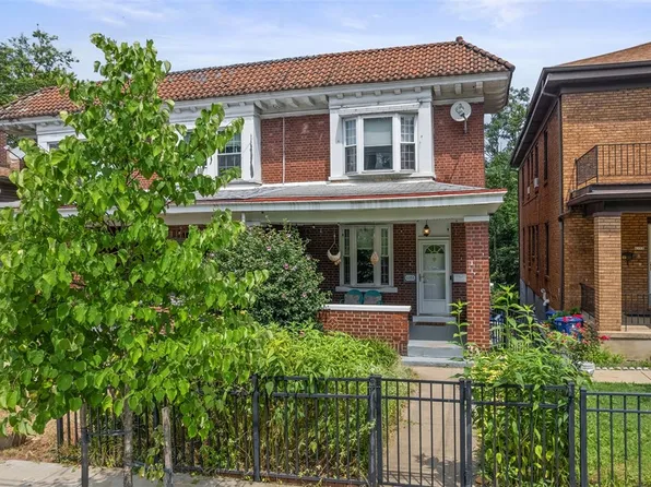 6355 Alderson St, Pittsburgh, PA 15217