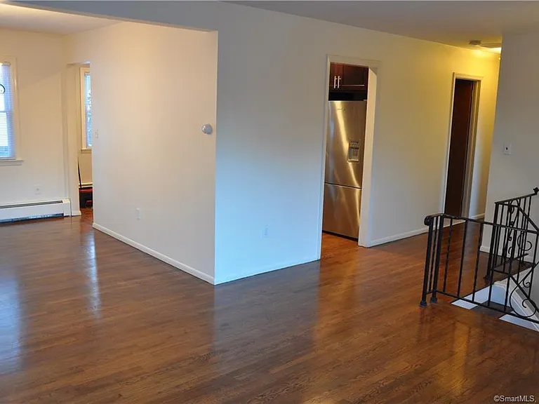22 Essex Rd — Photo 24