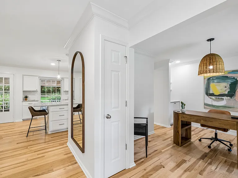 1518 Lipscomb Dr — Photo 26