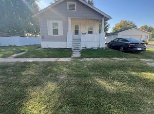 303 W Williams St, Atkinson, IL 61235