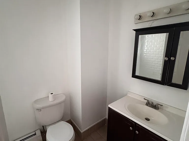 4702 Cottage Ave — Photo 7