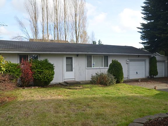 3rd image of 13221 113th Avenue Ct E