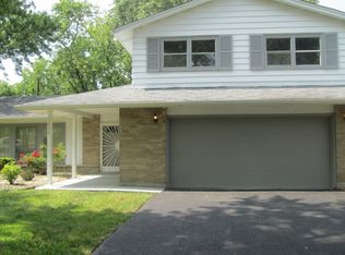 17804 Dogwood Ln, Hazel Crest, IL 60429