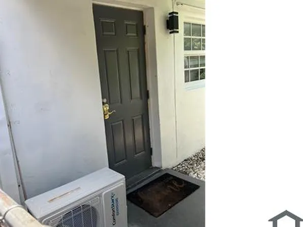 250 East Dr, North Miami Beach, FL 33162