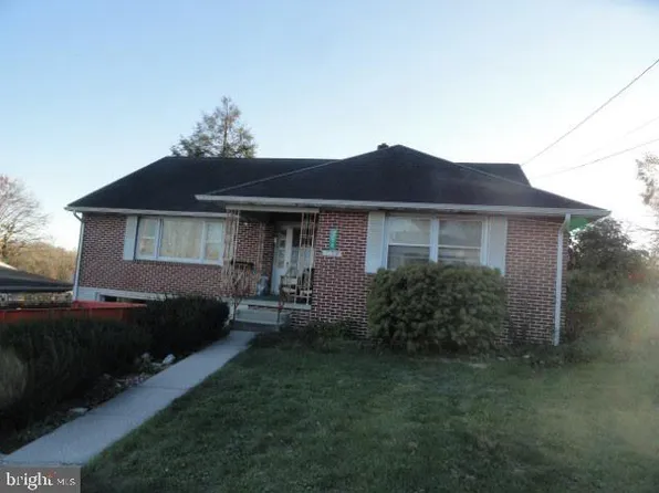 354 Elder St, Chambersburg, PA 17201