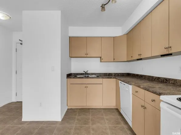 UNIT 103-303 Lowe ROAD, Saskatoon, SK S7S 1P2