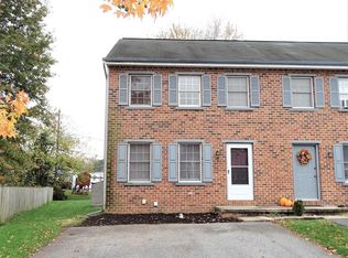 56 Cranfield Ct, Elizabethtown, PA