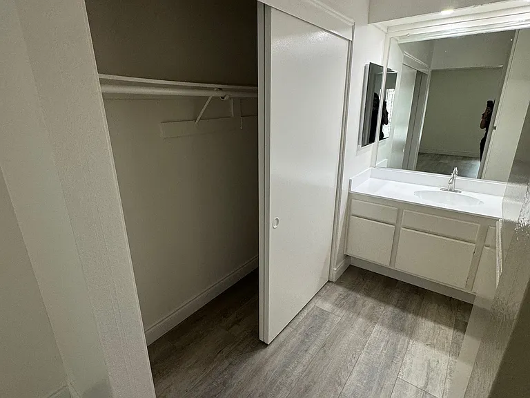 1133 E Alosta Ave #B201 — Photo 19