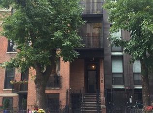 170 W Burton Pl #1, Chicago, IL 60610
