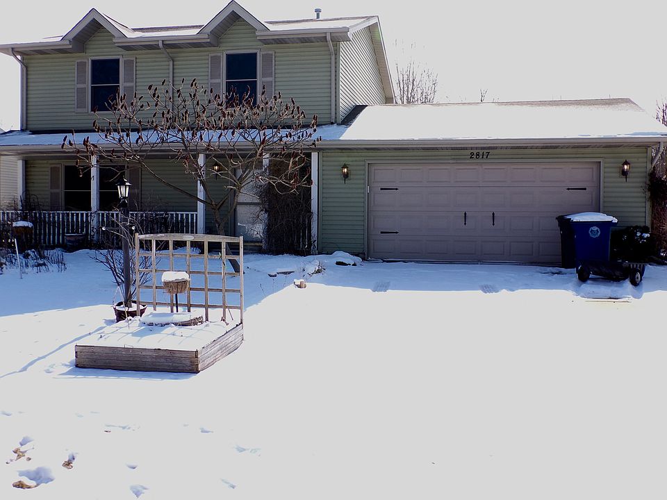 1st image of 2817 Oxbow Ave