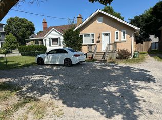 678 Oxford St E, London, ON N5Y 3J5
