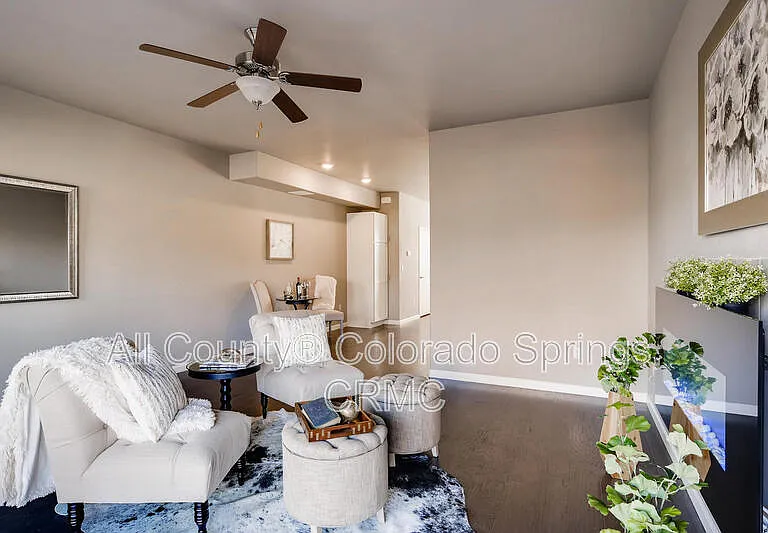 50 Cheyenne Blvd — Photo 9