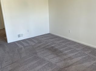 1057 Eureka Rd #1, Wyandotte, MI 48192