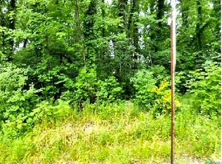 6055 Meade Rd, Sylvania, OH 43560