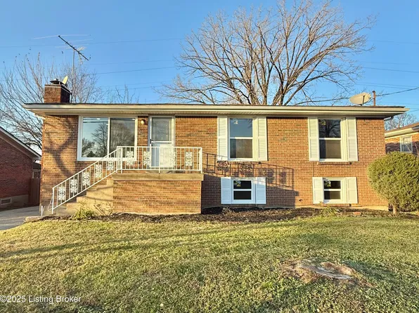 6105 Rocky Mountain Dr, Louisville, KY 40219