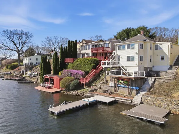 411-411B Lake Ave, Worcester, MA 01604