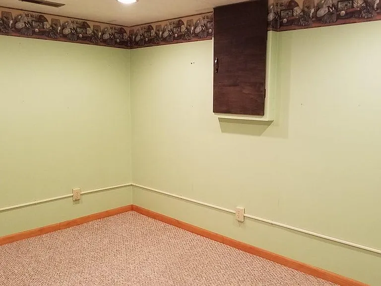 465 Mary St — Photo 11