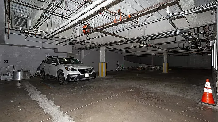 Rented by Nooklyn NYC LLC | media 68