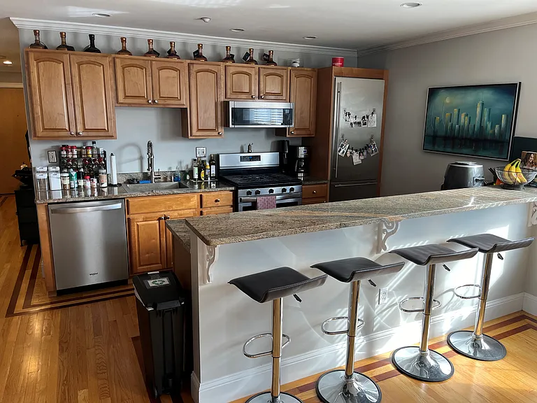 39 Dorchester St #13 — Photo 4
