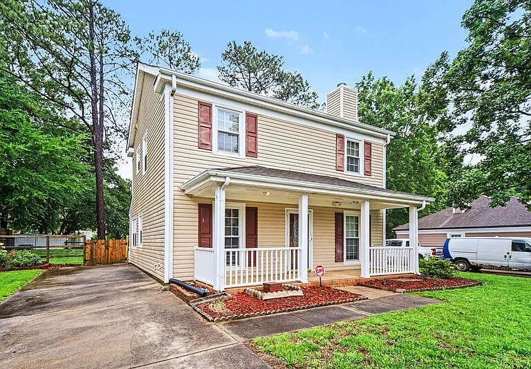 7601 Swedish Ivy Ln — Photo 2
