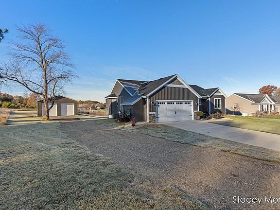 4th image of 11791 Crystal Ridge Dr NE