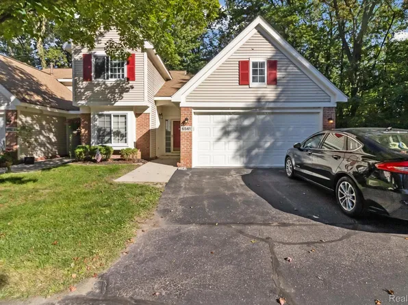 6541 Pembrook Dr, Westland, MI 48185