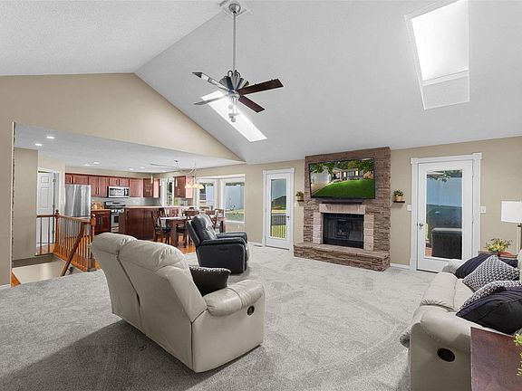 4th image of 5134 Suson Way Ct