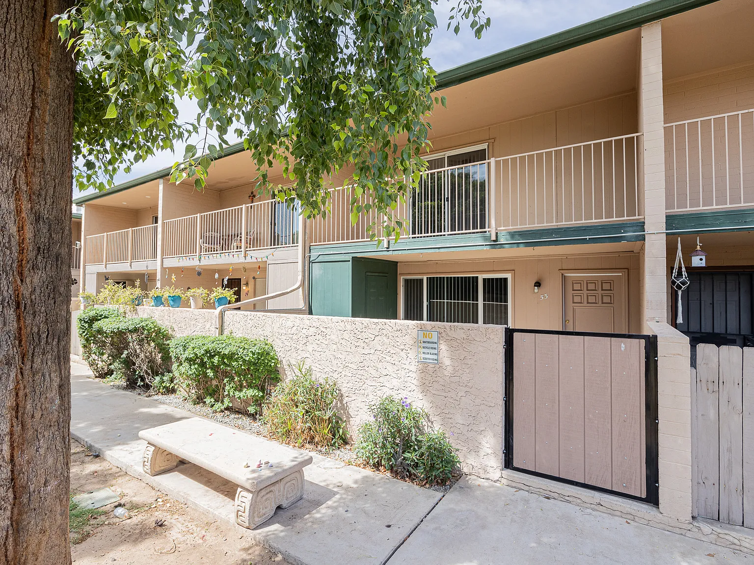 6565 N 19th Ave Unit 53, Phoenix Az — Photo 2