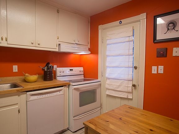 Kitchen (and backdoor to parking)