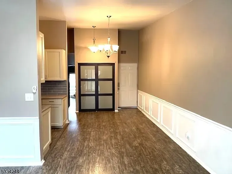 1816 Spruce Hills Dr #1816 — Photo 2