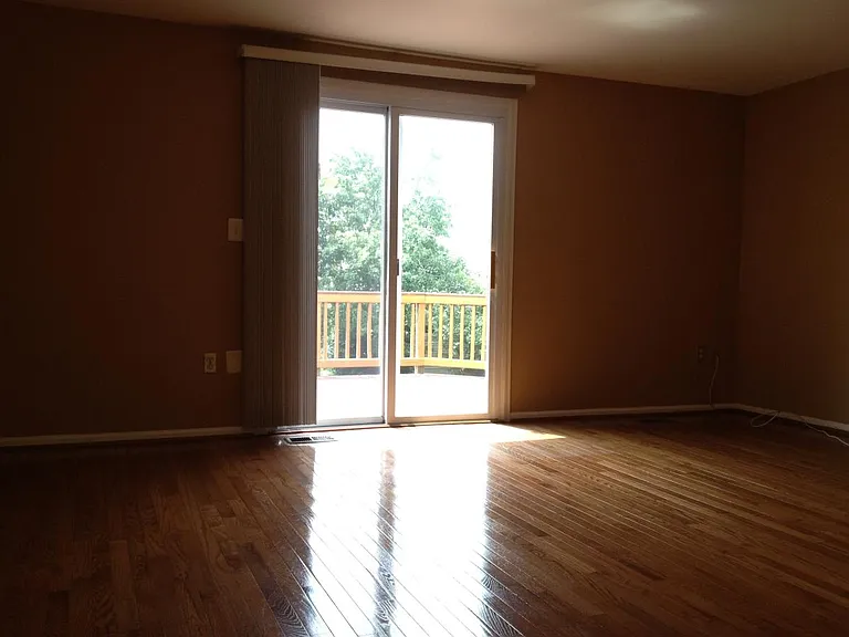 14421 Manassas Gap Ct — Photo 5