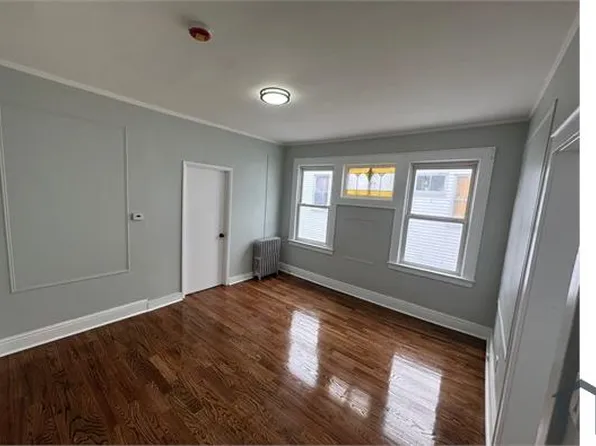 95 Melrose Ave #2L, Irvington, NJ 07111