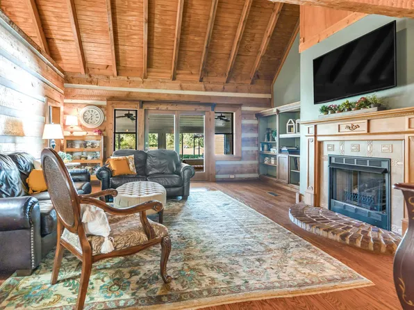 3890 Mebane Rd, Oakland, TN 38060