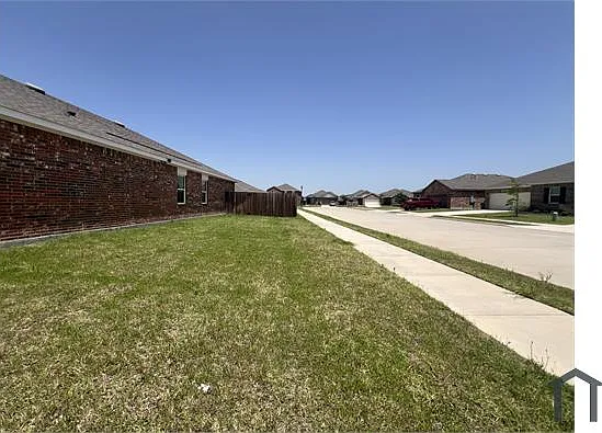 794 Yorkshire Dr — Photo 20