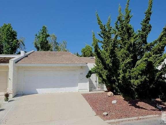 2nd image of 2617 Northshore Ln