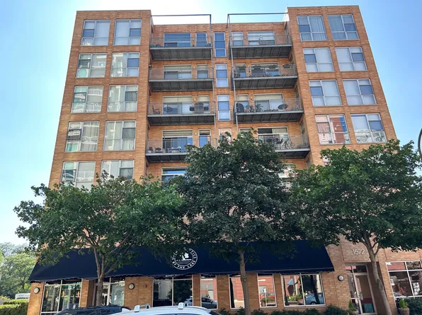 1572 Maple Ave APT 602, Evanston, IL 60201