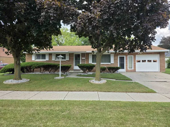 2701 Needham St, Saginaw, MI 48601