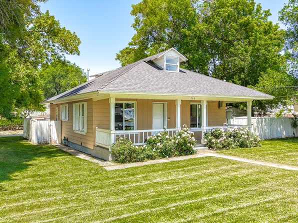 205 E Center St, Salem, UT 84653