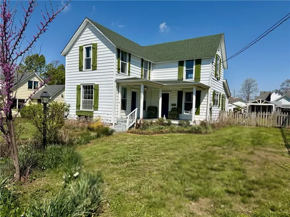 511 W Pecan St, Rogers, AR 72756