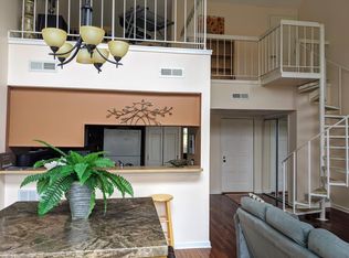 9120 S Pointe Ridge Ln #WR-44, Bloomington, IN 47401