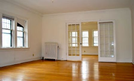 2nd image of 1915 N Prospect Ave