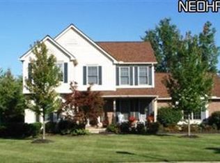 633 Bridgeside Dr, Avon Lake, OH 44012