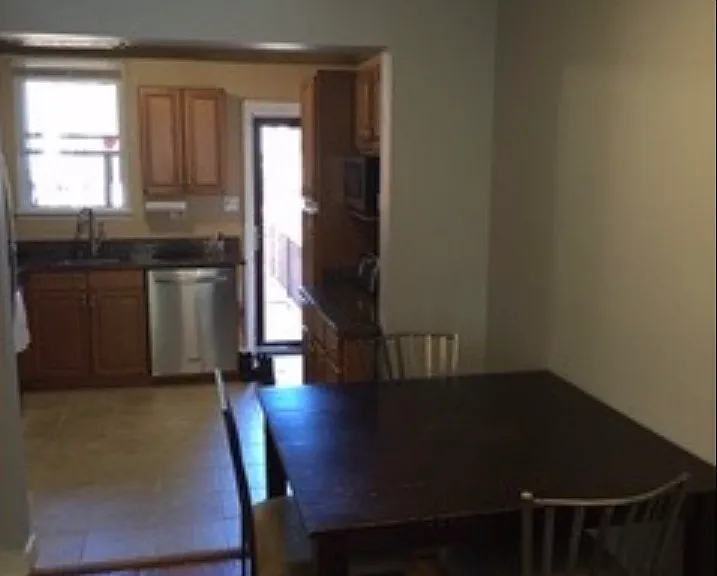 1409 Jackson St — Photo 3