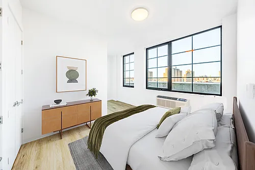 40 Bruckner Blvd Photo 1