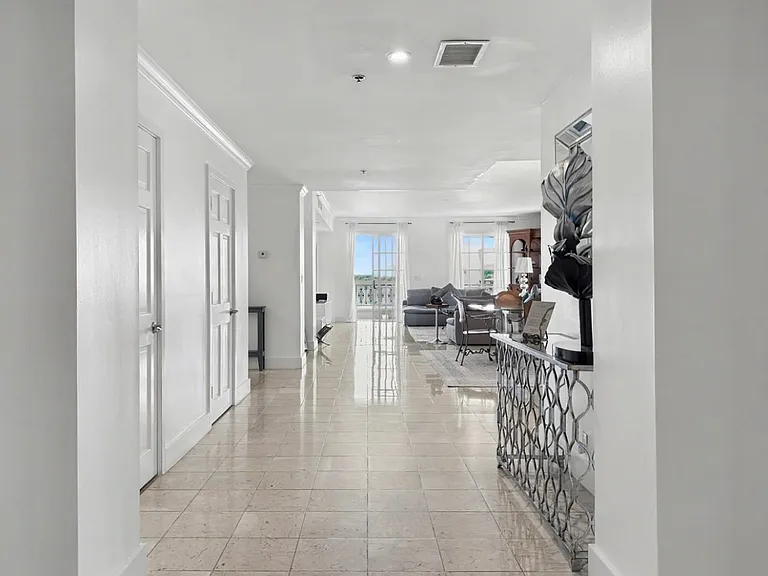 2124 Fisher Island Dr #2124 — Photo 15